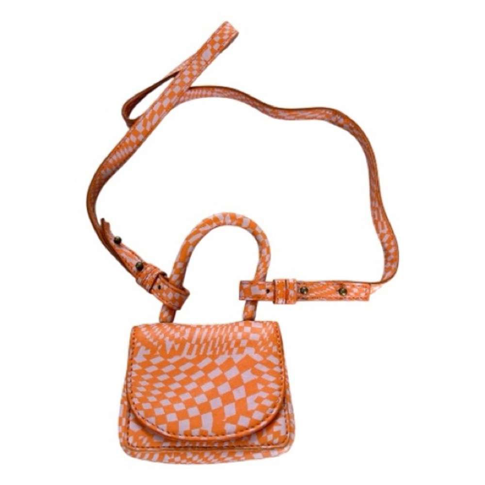 Free People-Close To You Mini Crossbody SOLD OUT - Picture 2 of 11